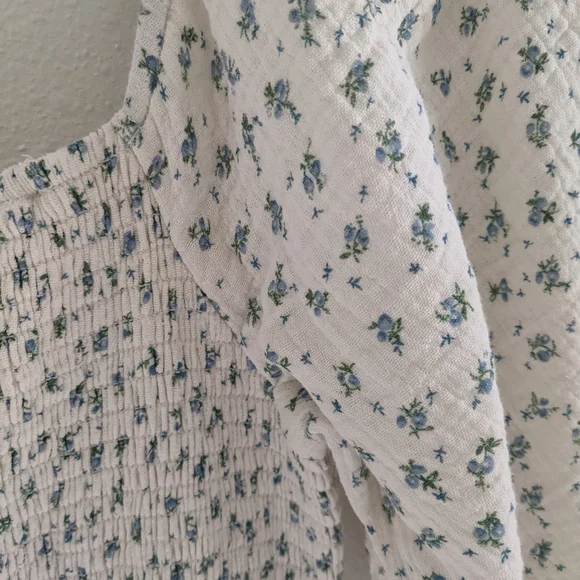 Neuflora Hartselle Dress In Blue Floral - Picture 3 of 6